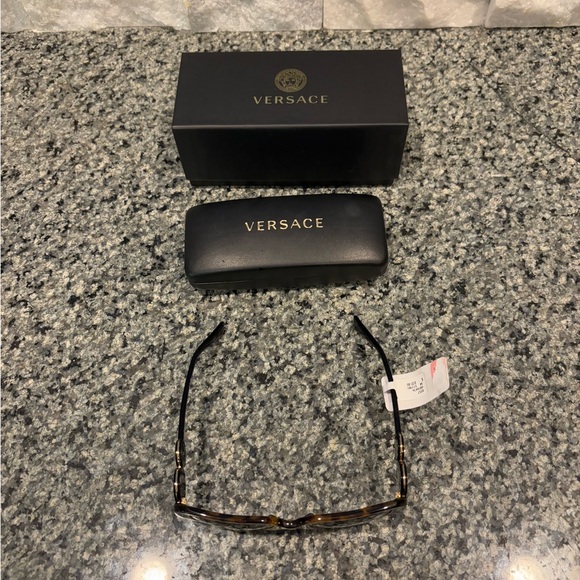 Versace Sunglasses - Picture 3 of 6